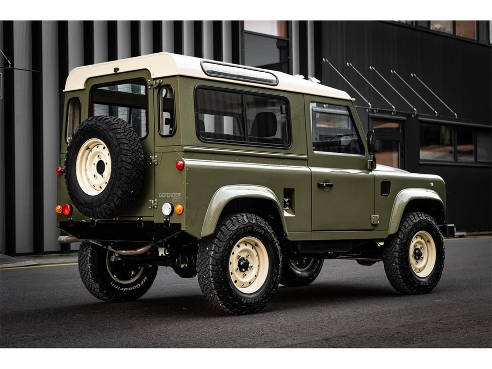 1997 Land Rover Defender - Image 4 of 31