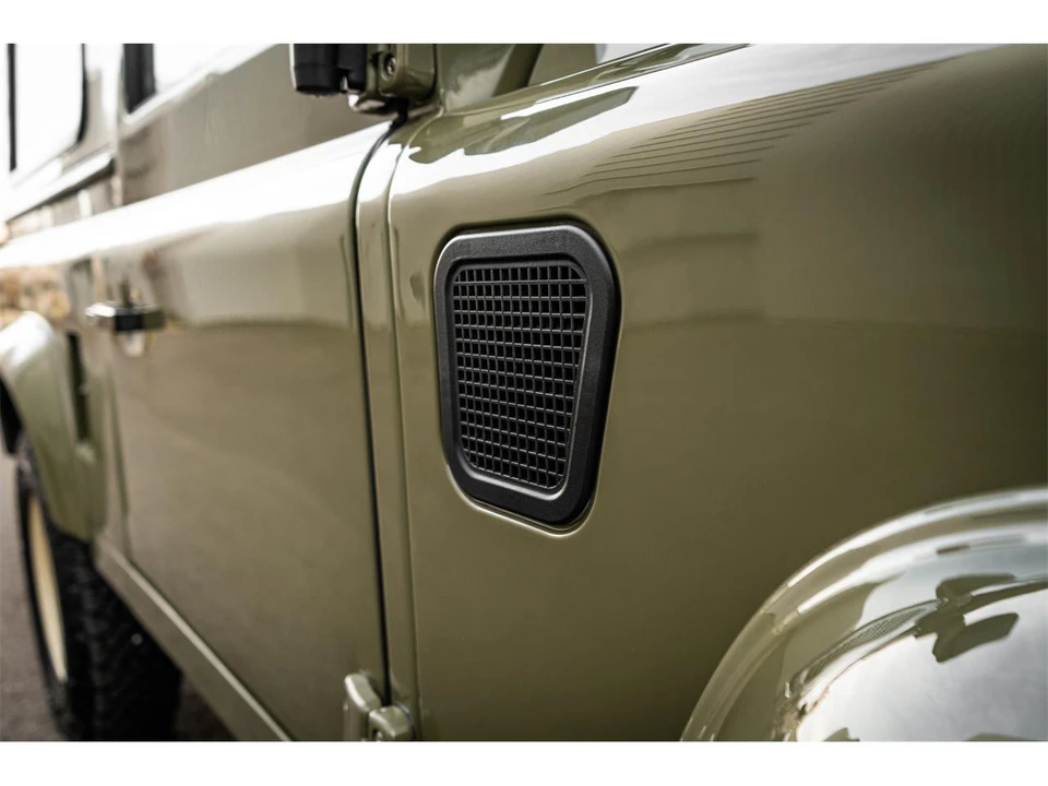 1997 Land Rover Defender - Image 25 of 31