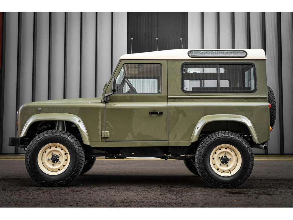 1997 Land Rover Defender - Image 5 of 31