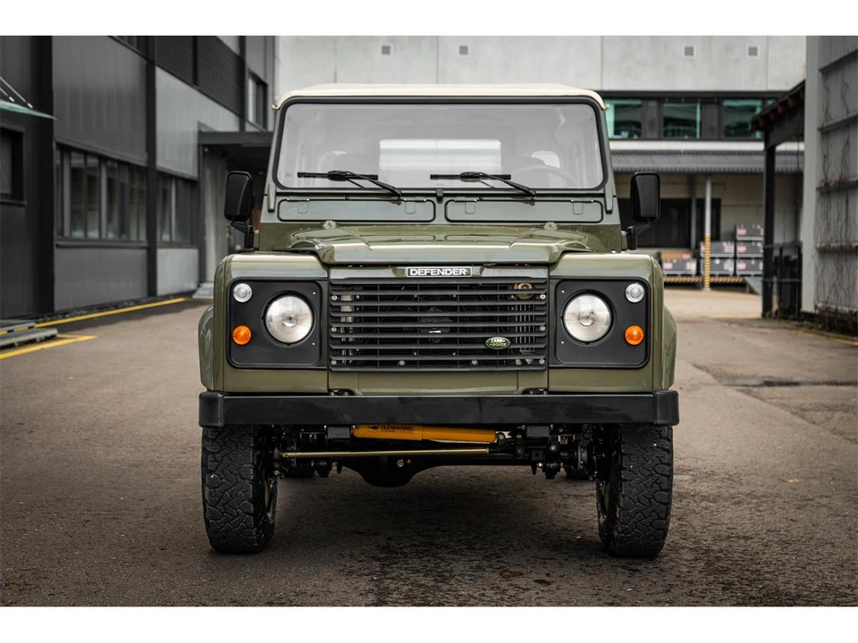 1997 Land Rover Defender - Image 7 of 31