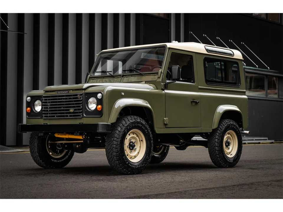 1997 Land Rover Defender - Image 2 of 31