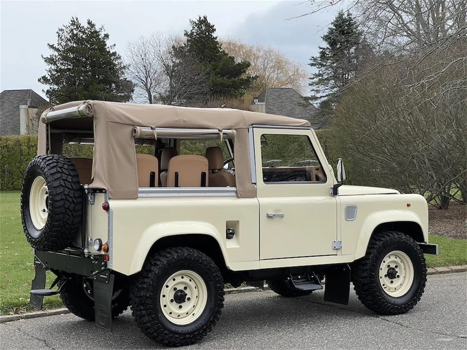 1997 Land Rover Defender - Image 3 of 31