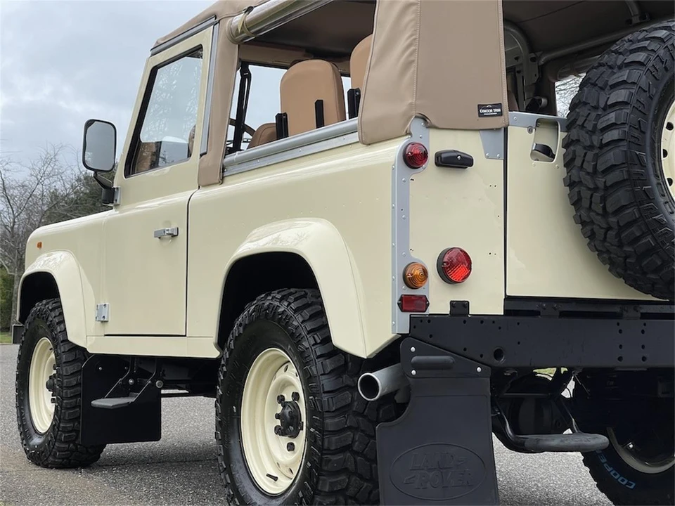 1997 Land Rover Defender - Image 24 of 31