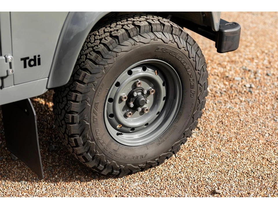 1997 Land Rover Defender - Image 12 of 31