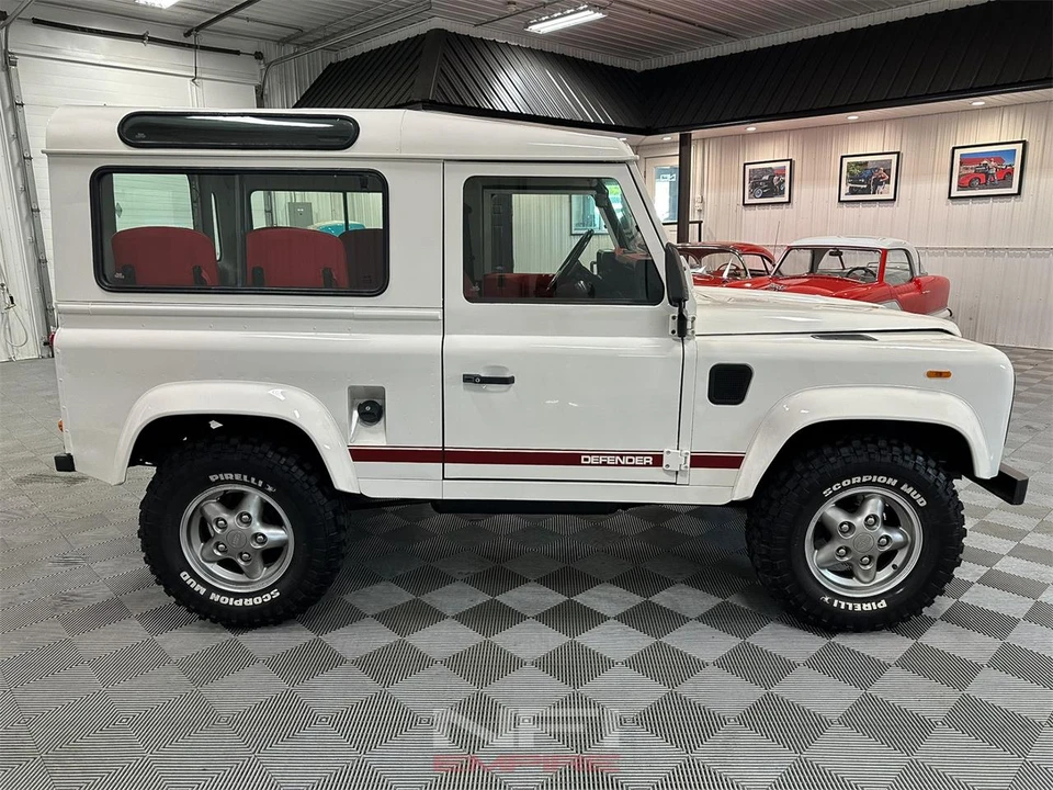1997 Land Rover Defender - Image 7 of 31