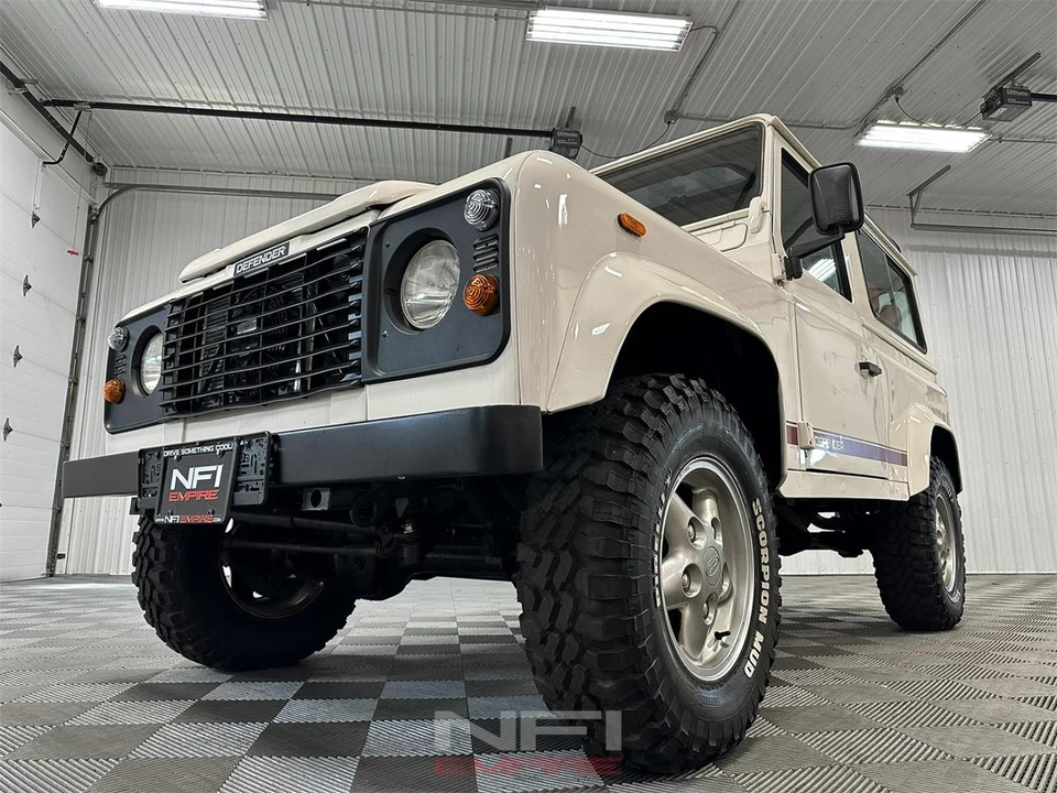 1997 Land Rover Defender - Image 13 of 31