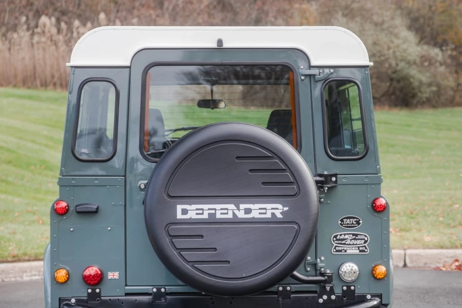 1997 Land Rover Defender 110 - Image 13 of 31
