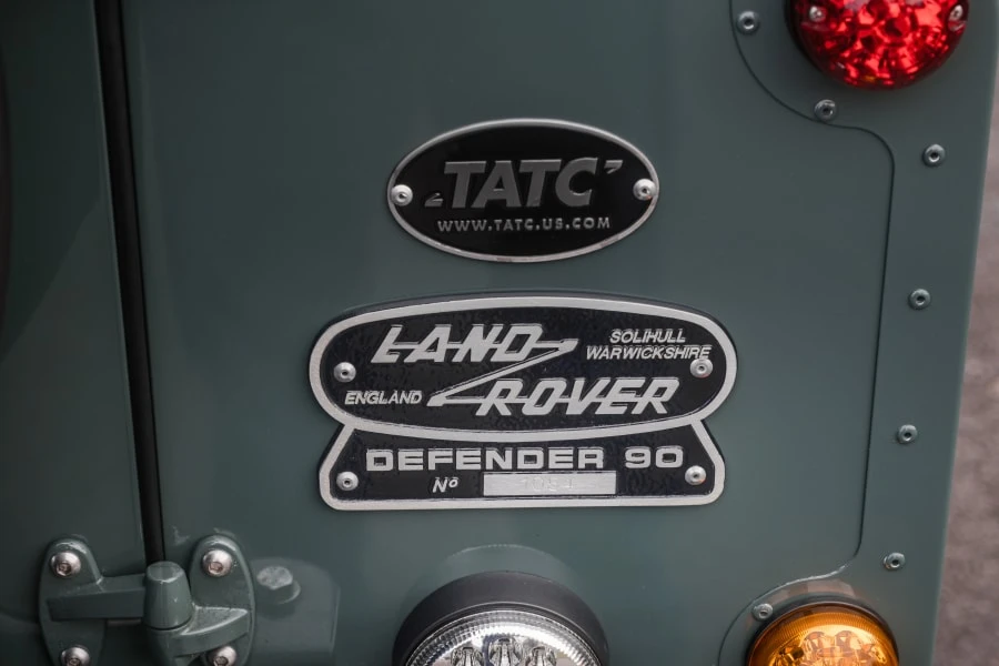 1997 Land Rover Defender 110 - Image 12 of 31