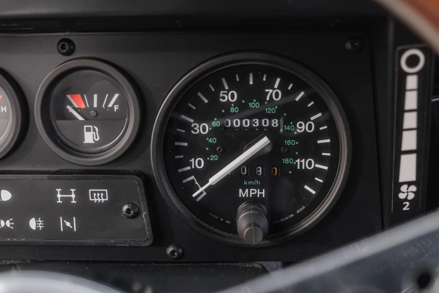 1997 Land Rover Defender 110 - Image 24 of 31