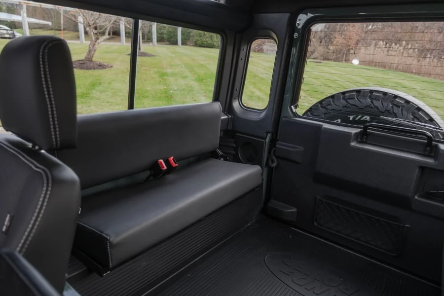 1997 Land Rover Defender 110 - Image 18 of 31