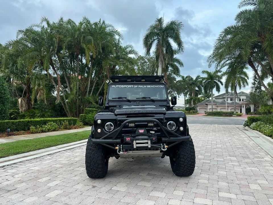 1997 Land Rover Defender 90 - Image 9 of 31