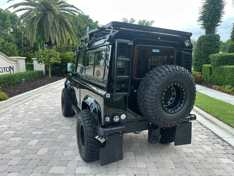 1997 Land Rover Defender 90 - Image 8 of 31