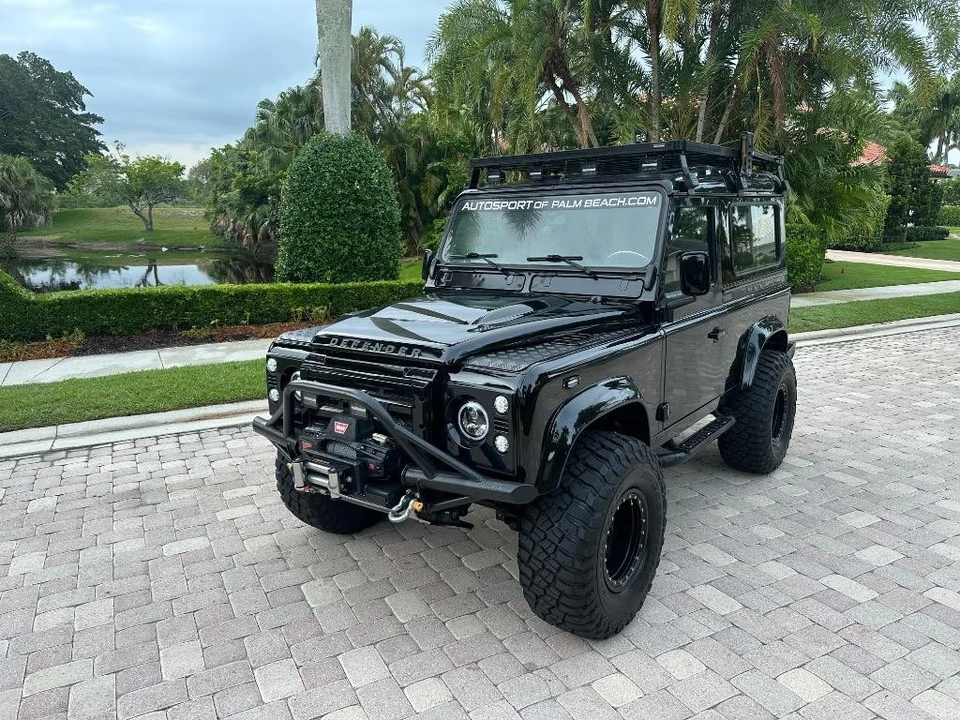 1997 Land Rover Defender 90 - Image 3 of 31