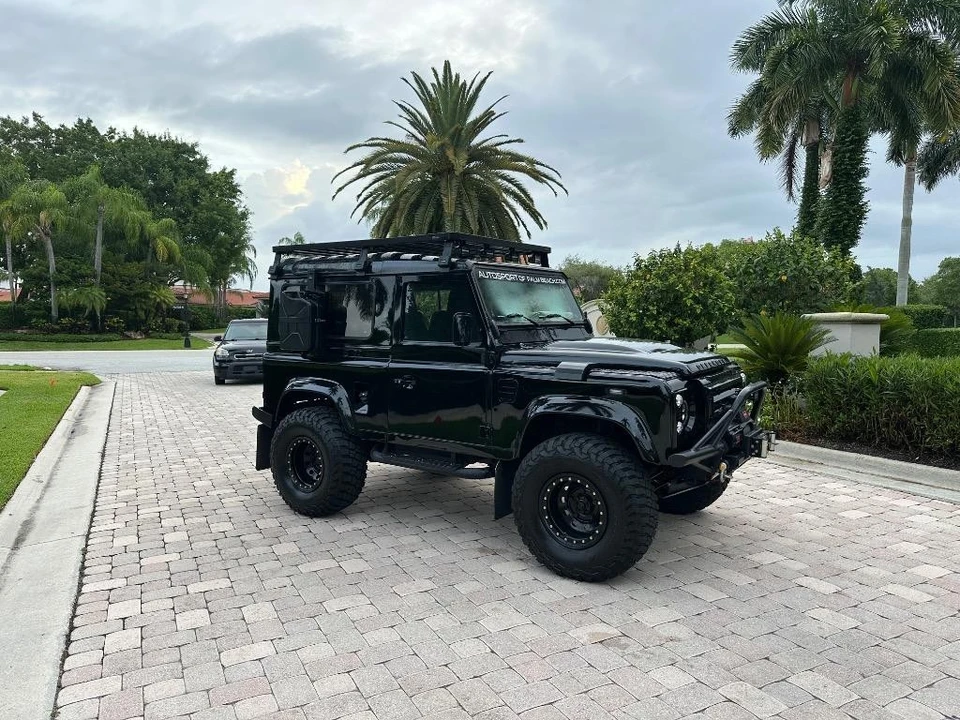 1997 Land Rover Defender 90 - Image 24 of 31