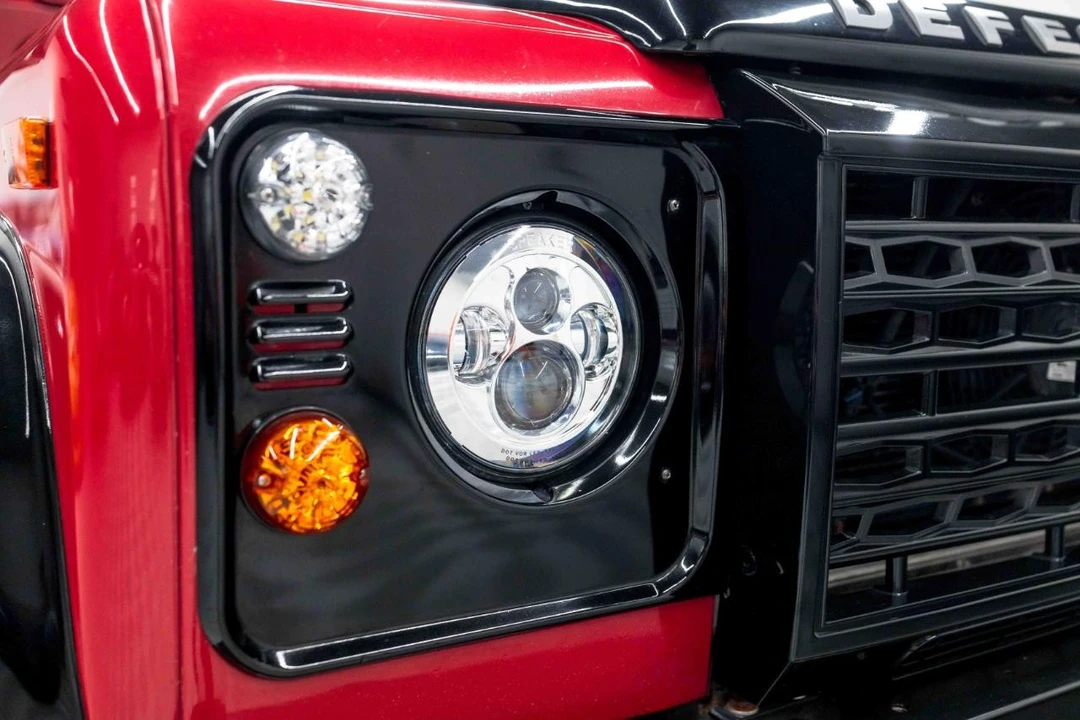 1997 Land Rover Defender - Image 12 of 31