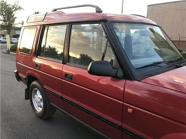 1997 Land Rover Discovery 1st Gen - Image 5 of 12