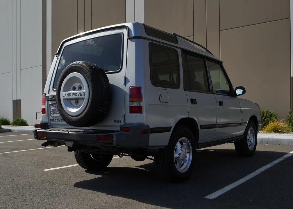 1997 Land Rover Discovery 1st Gen - Image 10 of 31