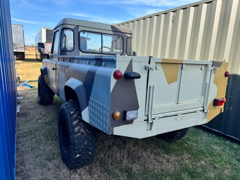 1997 Land Rover Defender 110 - Image 4 of 4
