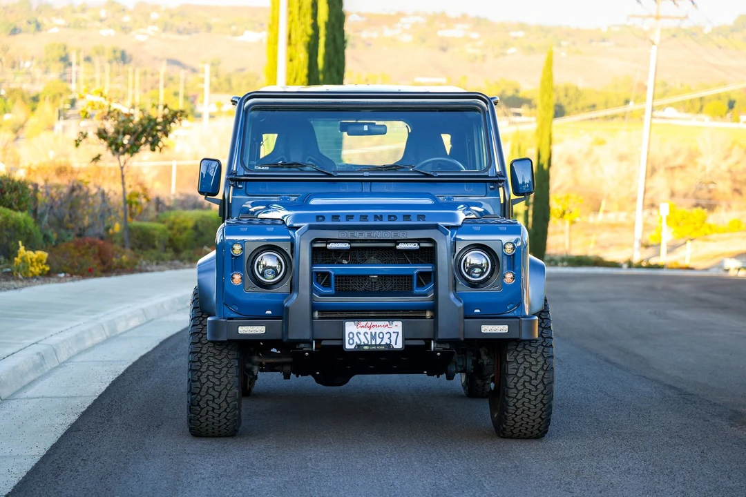 1997 Land Rover Defender 90 - Image 2 of 10