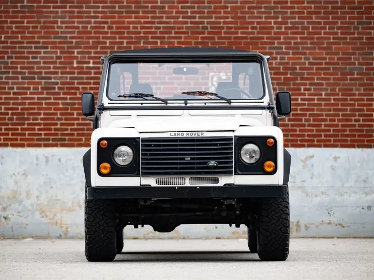 1997 Land Rover Defender 90 - Image 8 of 31