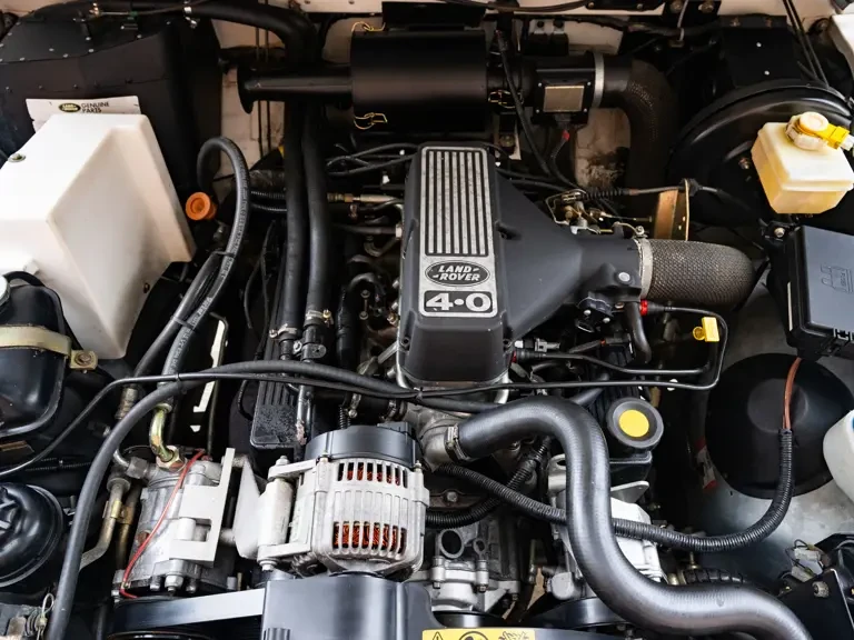 1997 Land Rover Defender 90 - Image 4 of 31