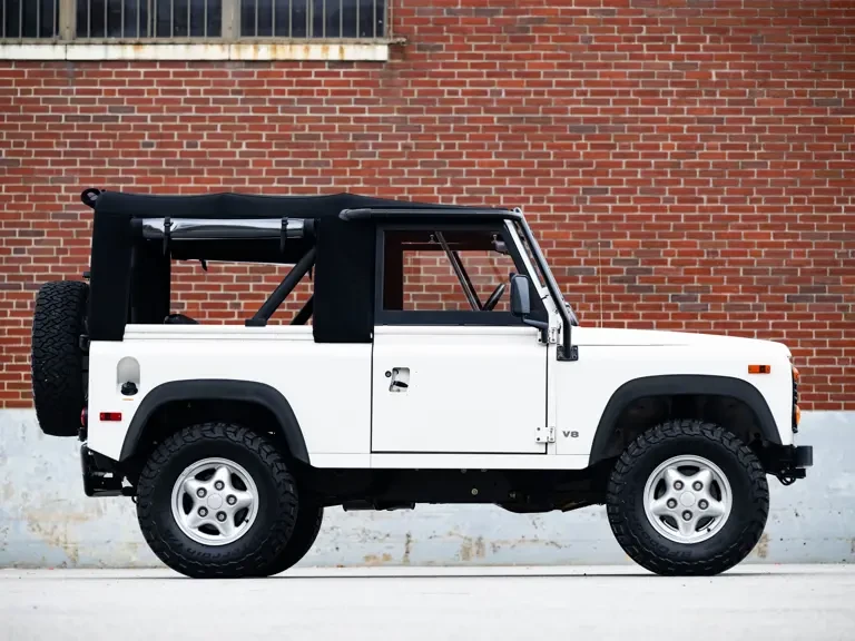 1997 Land Rover Defender 90 - Image 6 of 31