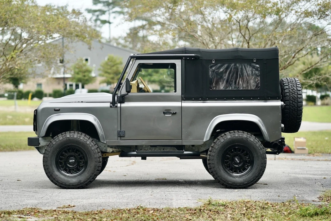 1997 Land Rover Defender 90 - Image 14 of 21