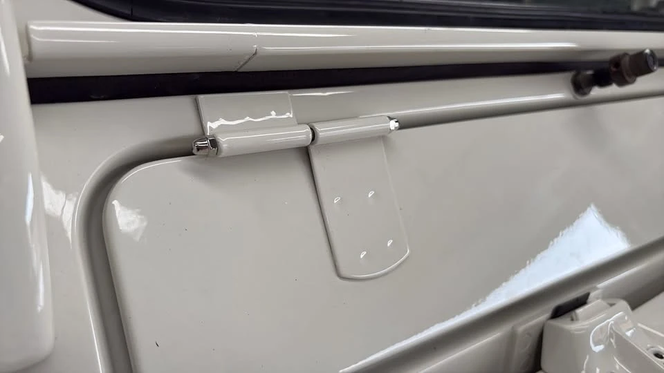 1997 Land Rover Defender 110 - Image 11 of 19