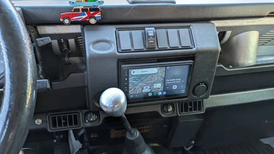1997 Land Rover Defender 90 - Image 5 of 20