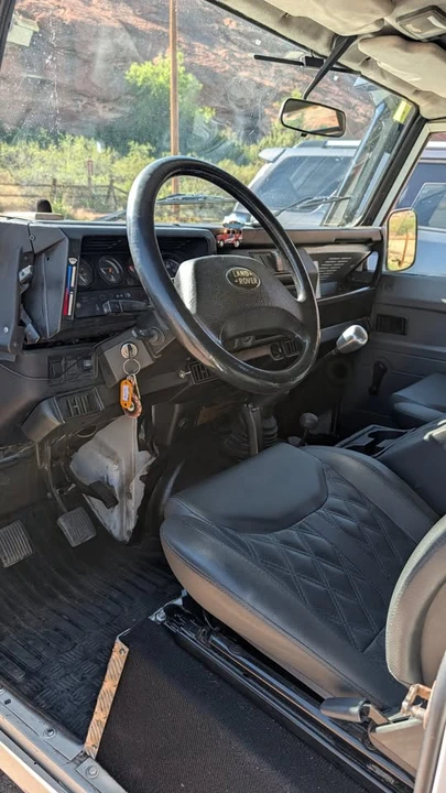 1997 Land Rover Defender 90 - Image 10 of 20