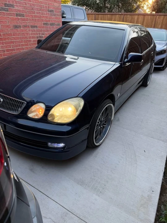 1997 Lexus GS 2nd Gen - Image 2 of 10