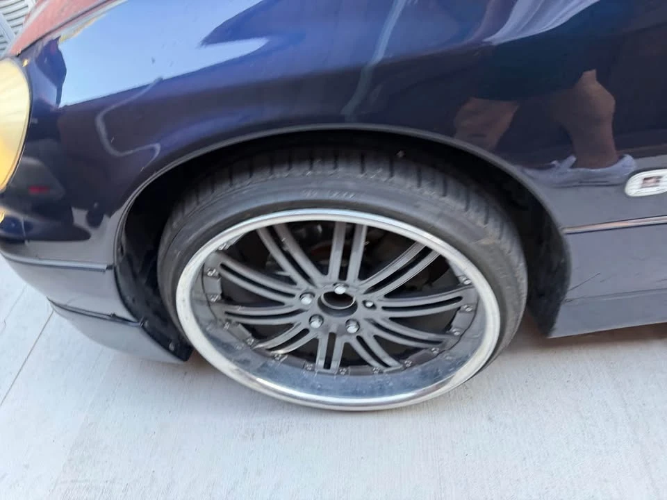 1997 Lexus GS 2nd Gen - Image 3 of 10