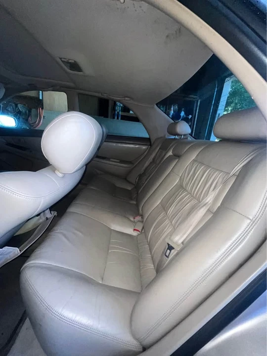 1997 Lexus ES 3rd Gen - Image 4 of 5