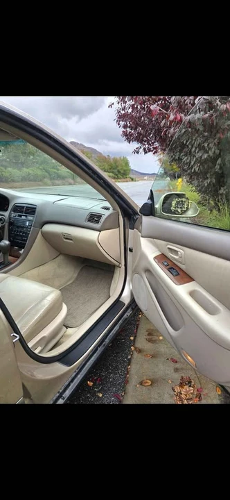 1997 Lexus ES 2nd Gen - Image 8 of 14
