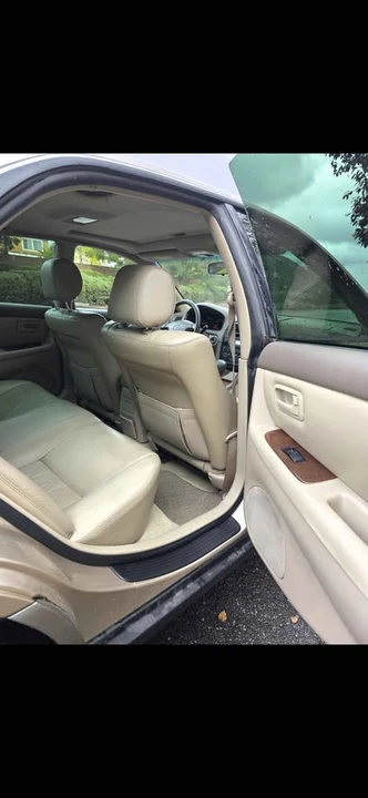 1997 Lexus ES 2nd Gen - Image 11 of 14
