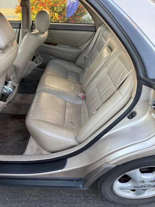 1997 Lexus ES 3rd Gen - Image 13 of 19