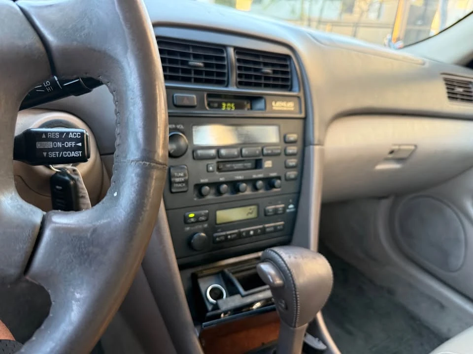 1997 Lexus ES 3rd Gen - Image 19 of 19