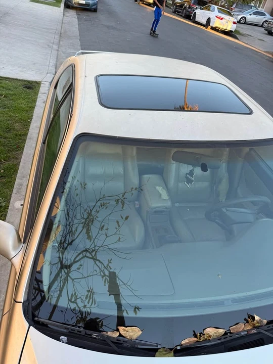 1997 Lexus ES 3rd Gen - Image 14 of 19