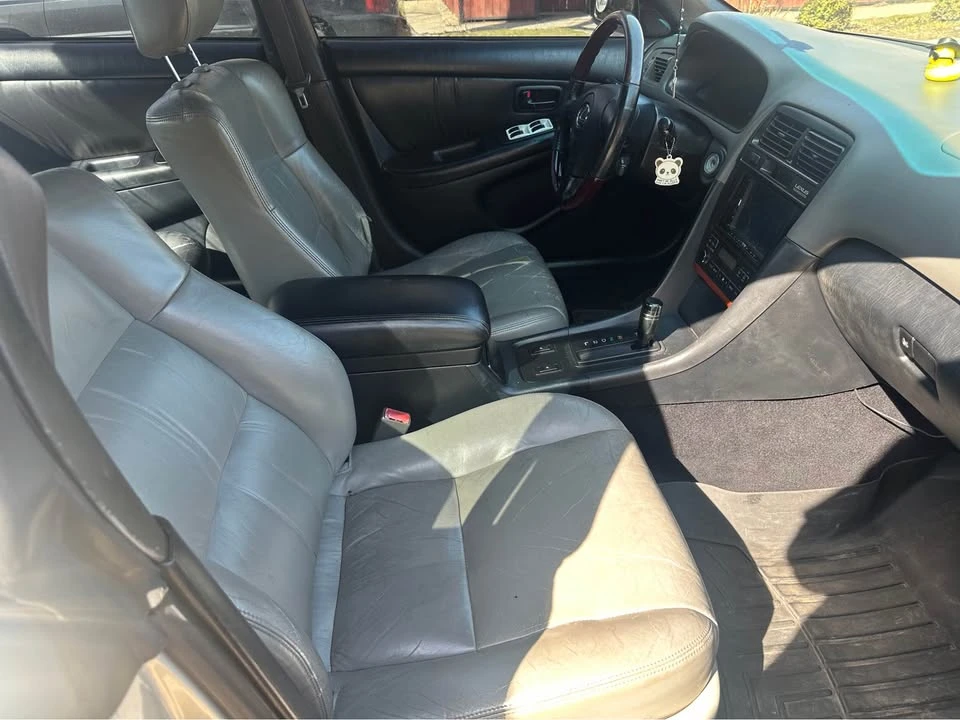 1997 Lexus ES 3rd Gen - Image 8 of 11
