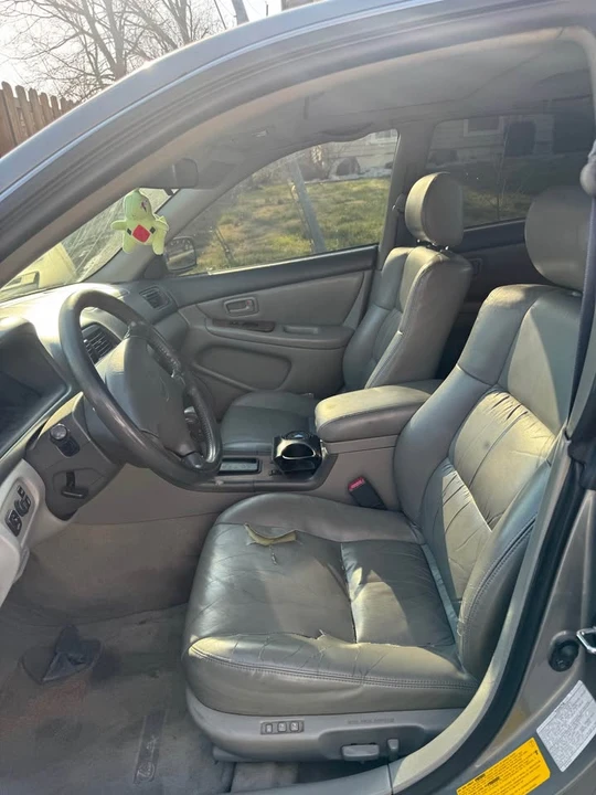 1997 Lexus ES 3rd Gen - Image 4 of 7