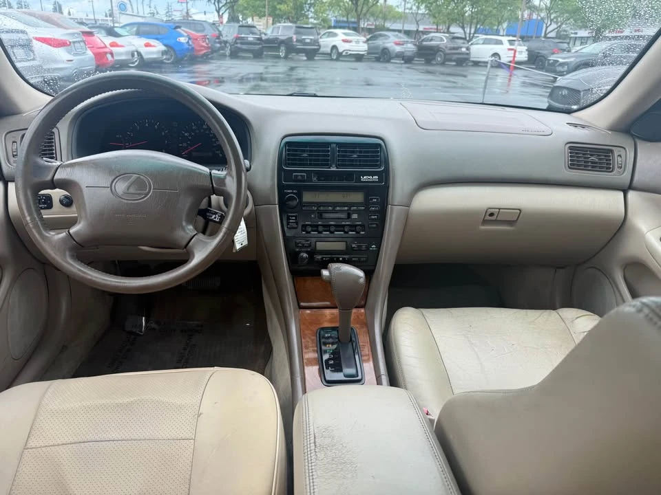 1997 Lexus ES 3rd Gen - Image 12 of 20