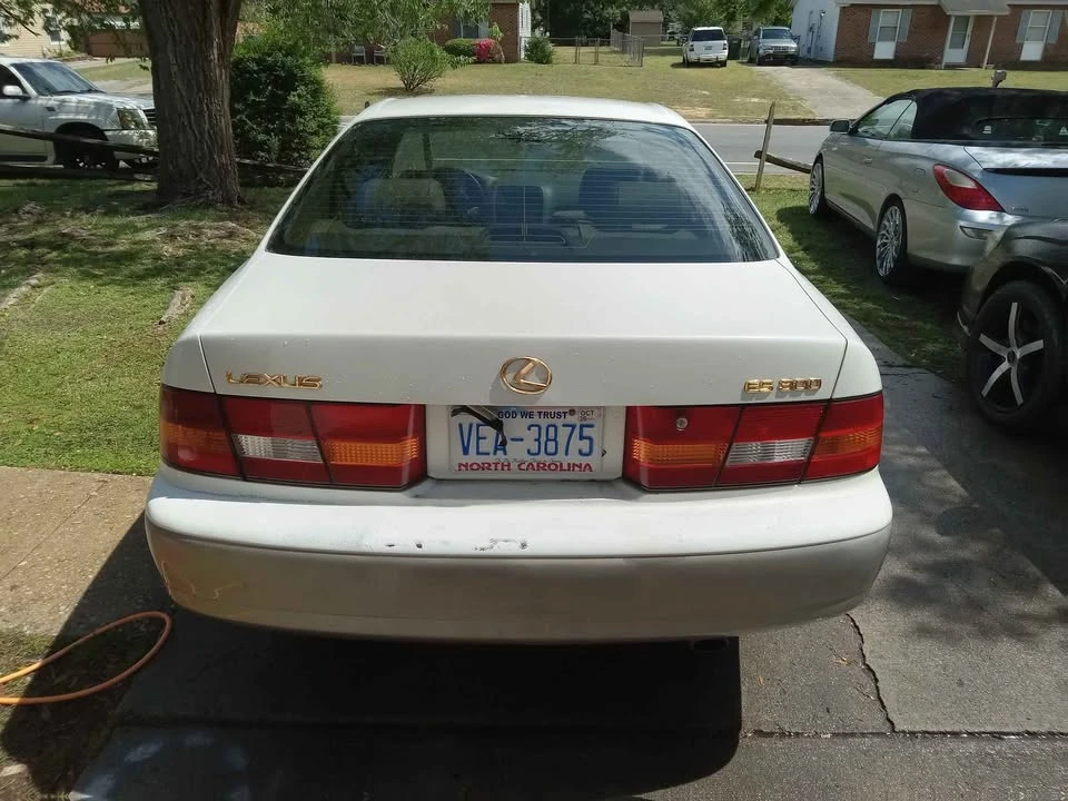 1997 Lexus ES 3rd Gen - Image 3 of 7