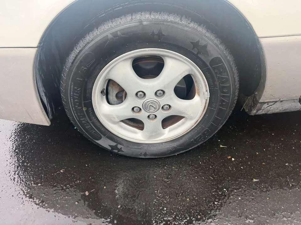 1997 Lexus ES 3rd Gen - Image 20 of 20