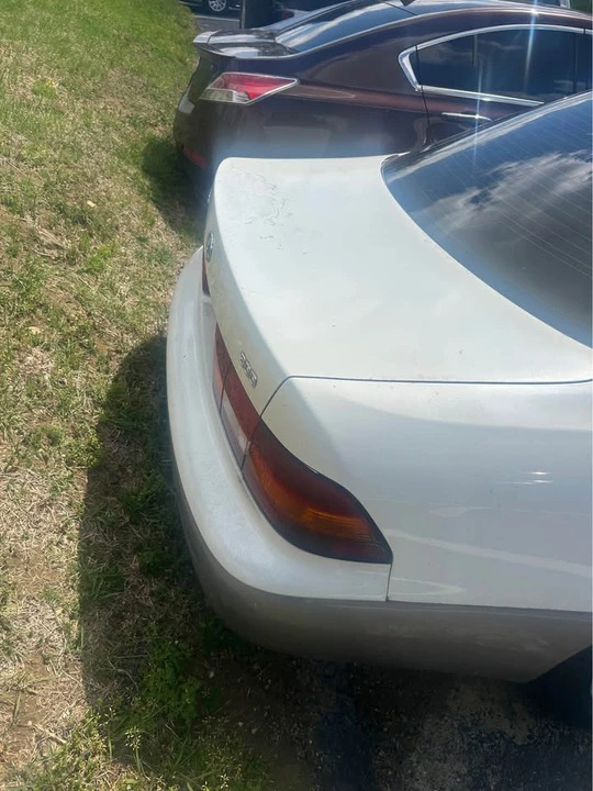 1997 Lexus ES 3rd Gen - Image 2 of 5