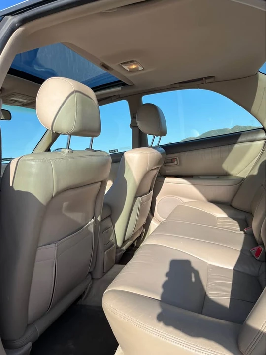 1997 Lexus ES 3rd Gen - Image 6 of 18