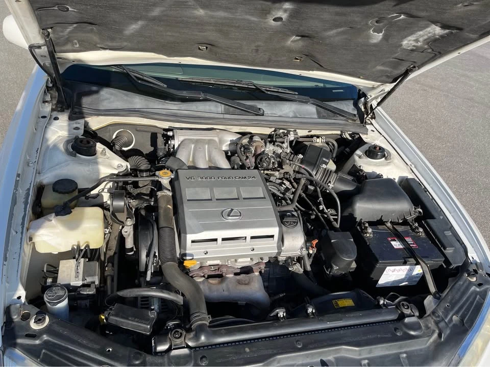 1997 Lexus ES 3rd Gen - Image 15 of 18