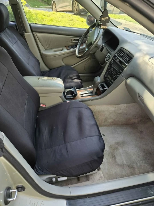 1997 Lexus ES 3rd Gen - Image 5 of 8