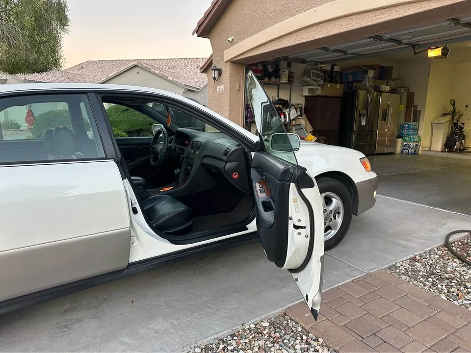 1997 Lexus ES 3rd Gen - Image 14 of 18