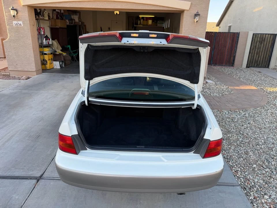1997 Lexus ES 3rd Gen - Image 9 of 20