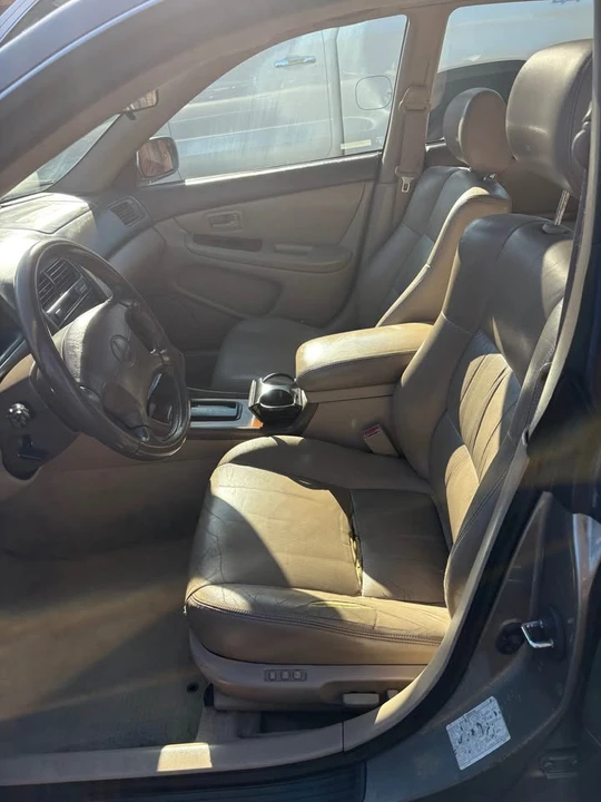 1997 Lexus ES 2nd Gen - Image 6 of 8